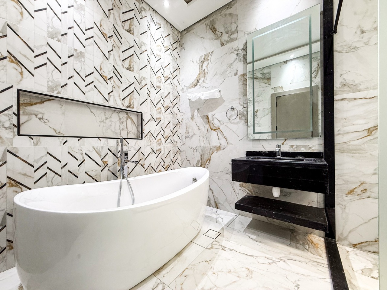 Brand-New Luxury Villa at Tilal City